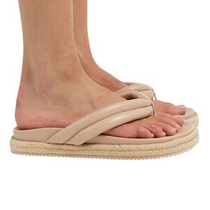 Alias Mae | Women’s Lucy Cream Sandals Size 7